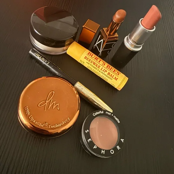 Mixed Cosmetic - Picture 1 of 6